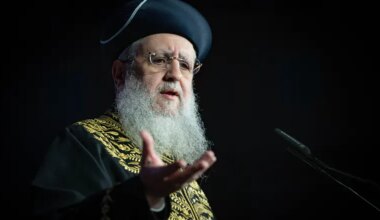 Chief Rabbi's measles warning: 'The blood will be on their hands'