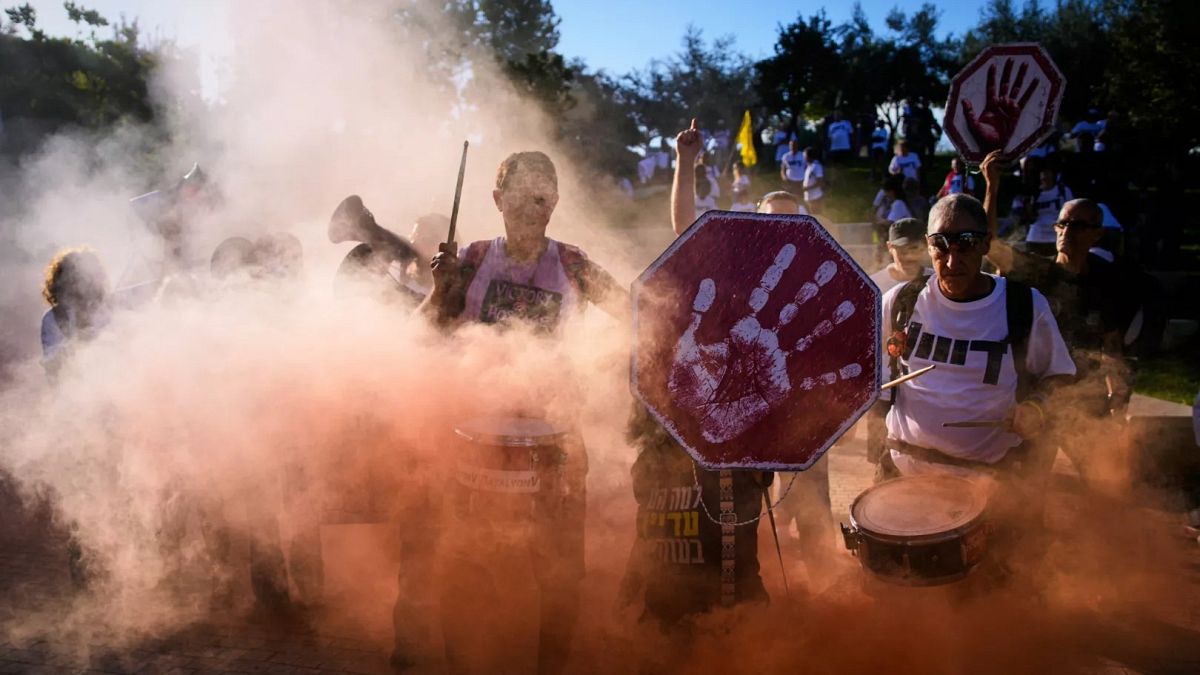 Israelis stage 'day of disruption' against reservists call-up for Gaza City operation