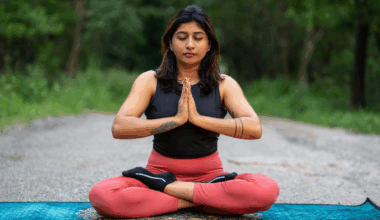 6 Ayurvedic rituals that are a solution to so many modern health issues