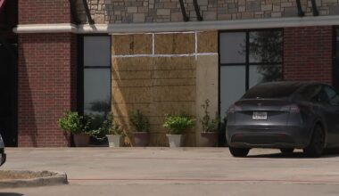 Couple recalls terrifying moment SUV smashed into restaurant
