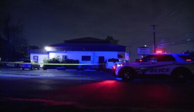 Euless restaurant fight ends with 1 dead, 2 injured