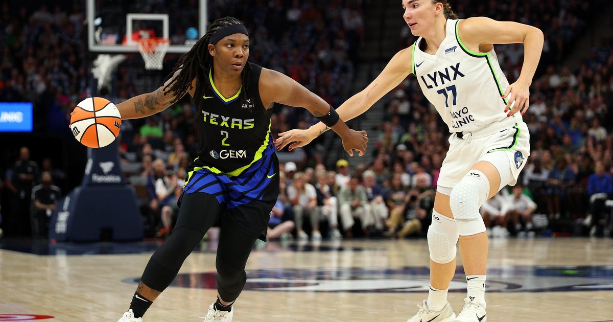 Minnesota Lynx beat Dallas Wings 96-71; Hiedeman scores career-high 20 points