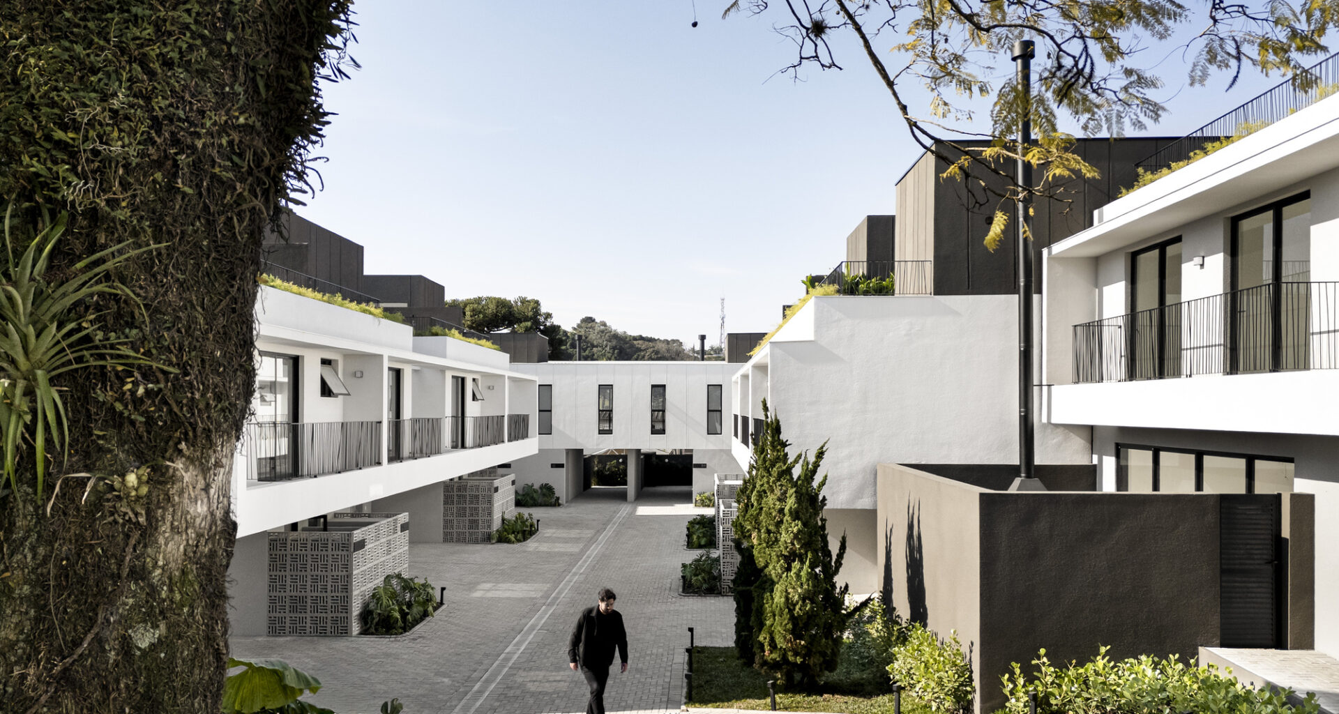 Casas Blanc 59 Residential Complex / Nommo Arquitetos