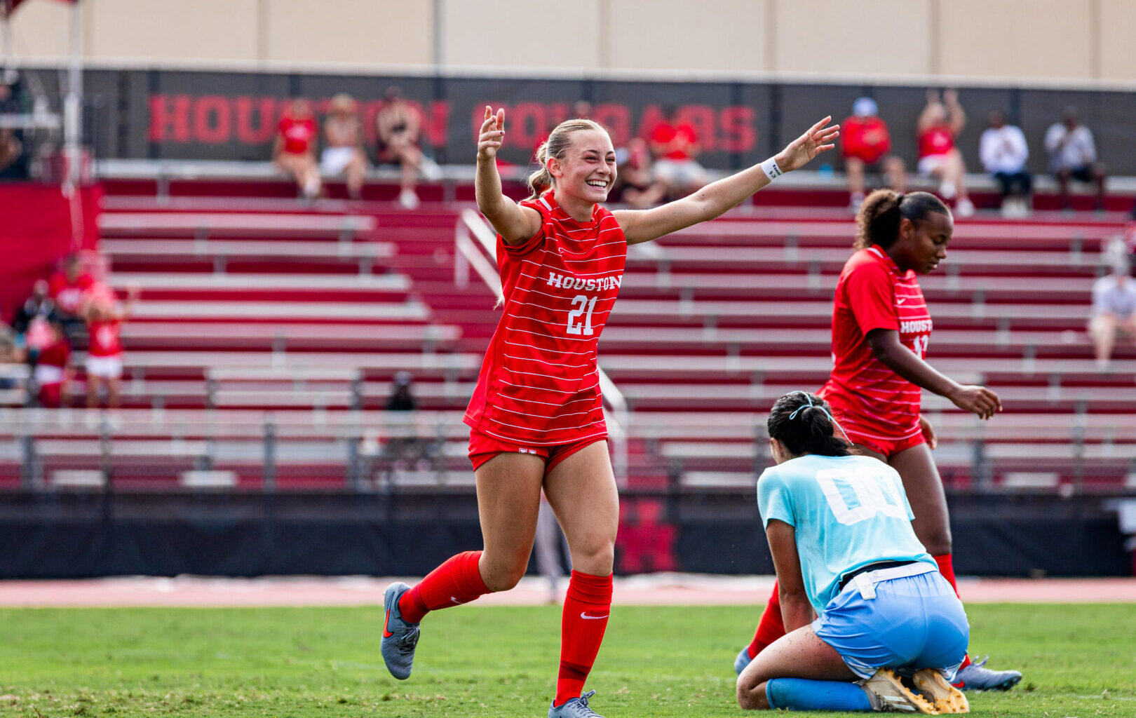 Houston soccer decimates Southern in a shutout win