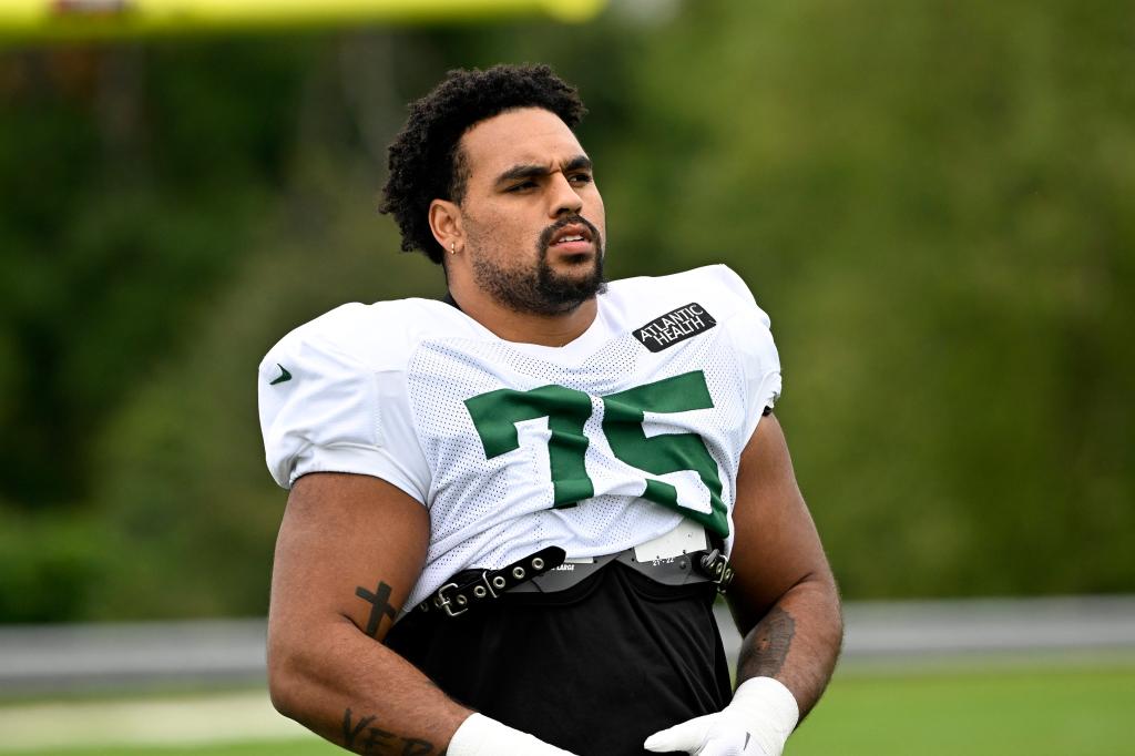 Jets' Alijah Vera-Tucker suffers significant injury days before season