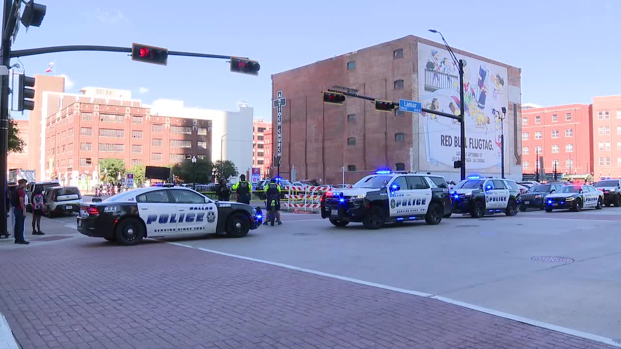Pedestrian dies in Downtown Dallas after being struck by vehicle
