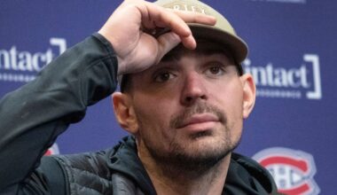 Canadiens trade Carey Price to Sharks in salary cap move