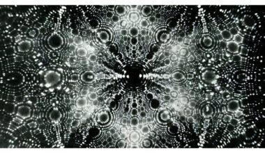 Physics pioneer key to microscopy 'revolution in resolution'