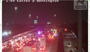 Houston traffic: IH-69 down to one lane after major crash