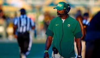Michael Vick earns first win as Norfolk State coach