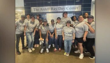 Gexa Energy employees volunteer at The Beacon Homeless Shelter