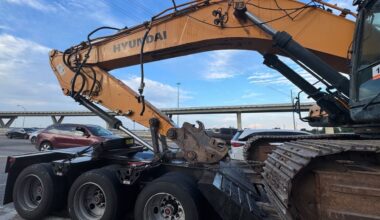 Scary close call: Houston driver injured after semi-truck hits Houston Avenue bridge