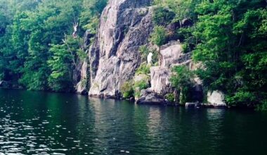 Injured cliff jumper rescued by off-duty NY State forest ranger – This is CNY