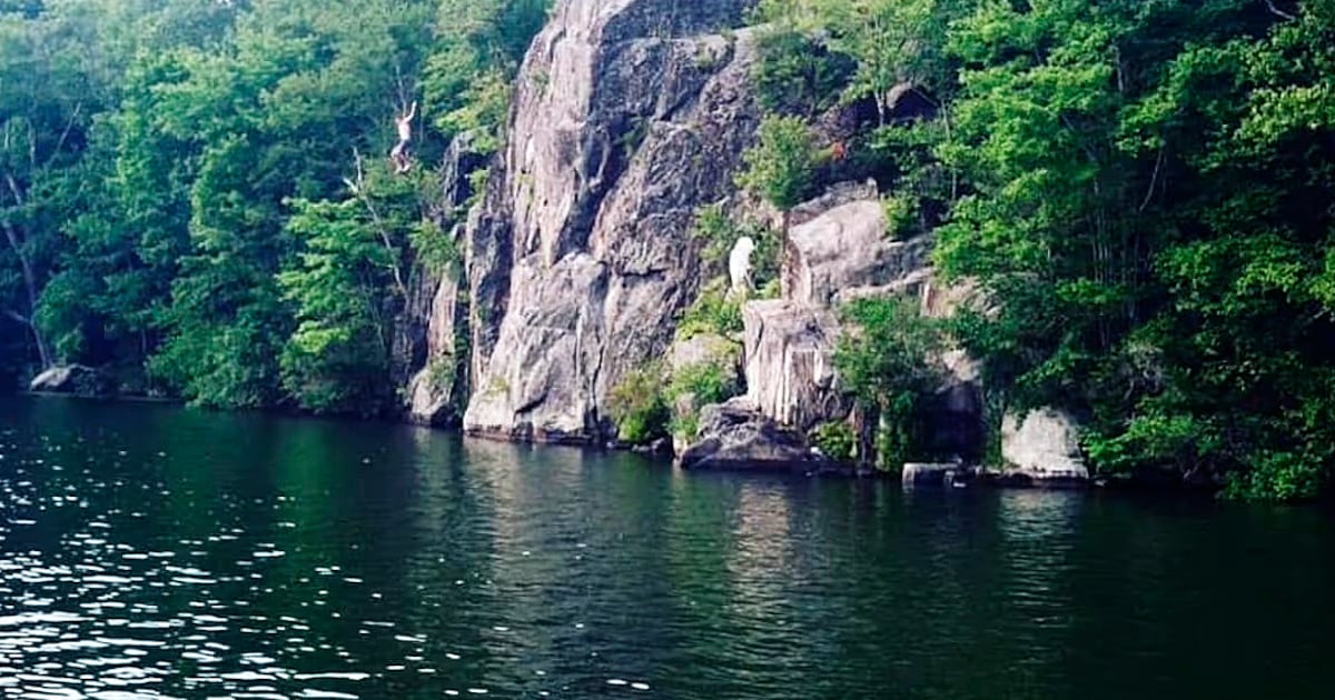 Injured cliff jumper rescued by off-duty NY State forest ranger – This is CNY