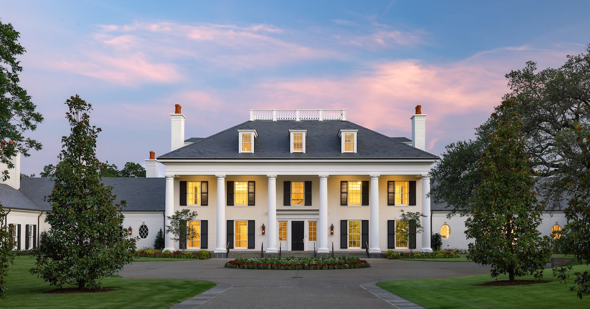 Dallas home built for late oil tycoon hits market for $28.5M