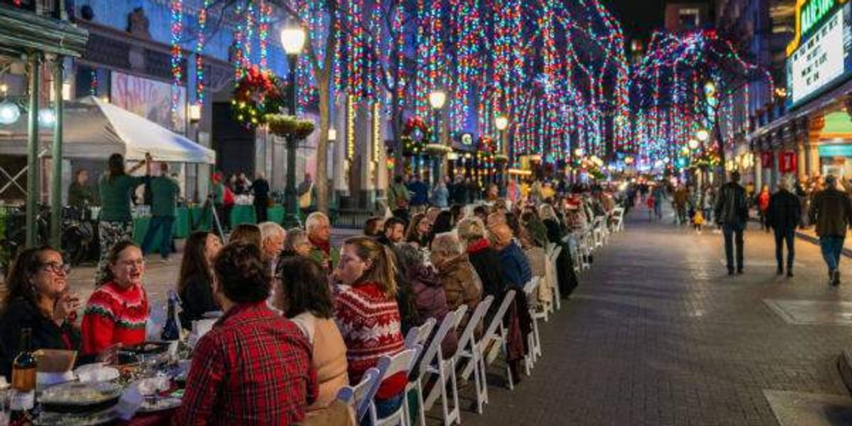 San Antonio unwraps Holidays on Houston Street 2025 dates
