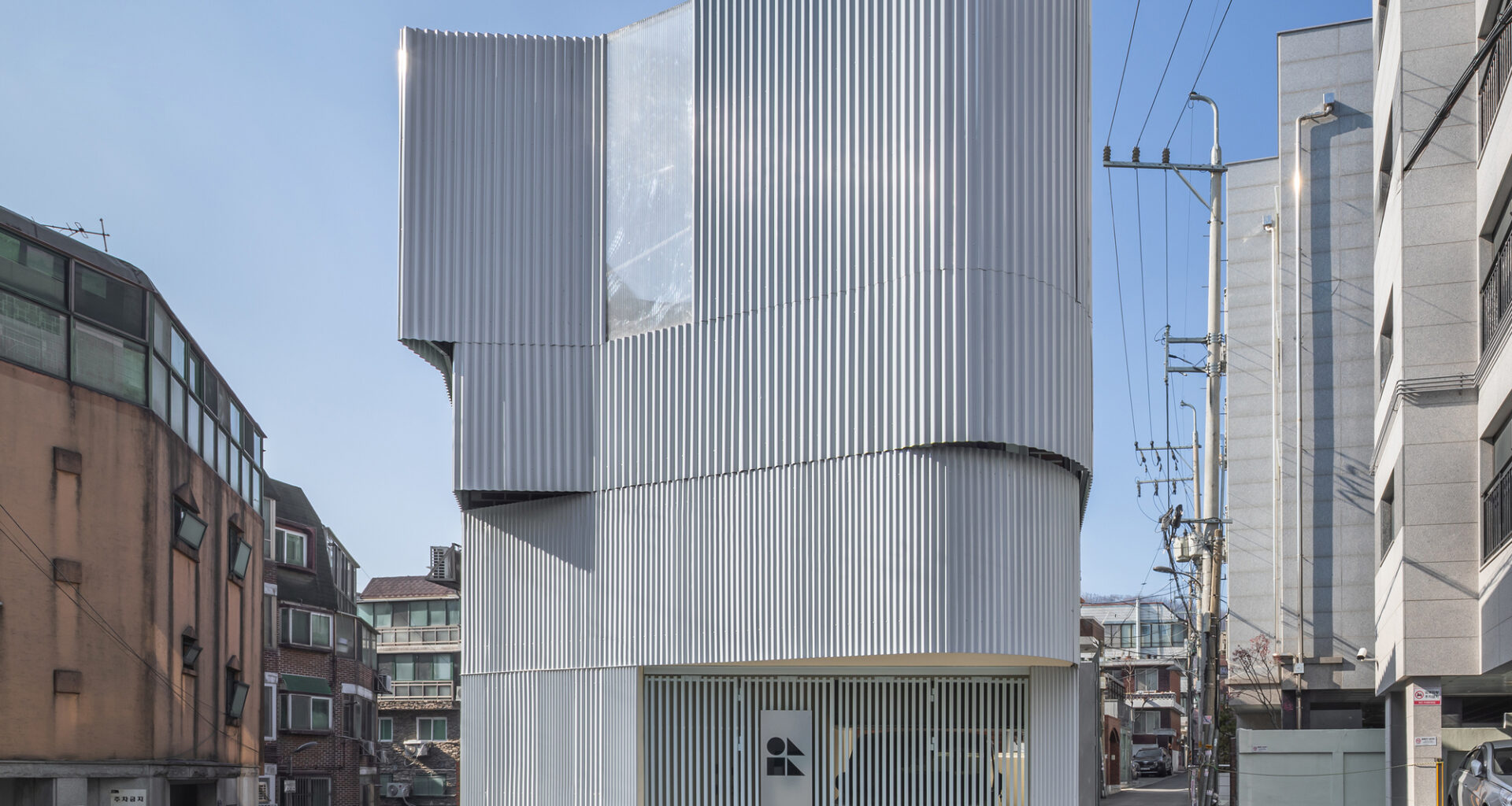 One House 2 / DRAWING WORKS