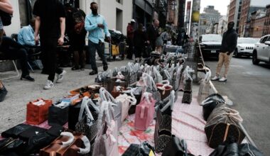 NYC plans expanded sidewalks on part of Canal Street crammed with bootleg vendors