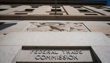 Amazon, Google Probed by FTC Over Search Ad Practices (AMZN, GOOGL)