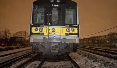 ‘We’re f–ed’: Misery awaits LIRR riders if workers go on strike
