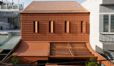 Terracotta Breath House / live out studio