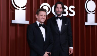 Keanu Reeves, Alex Winter Star in New Broadway Waiting for Godot Beginning September 13