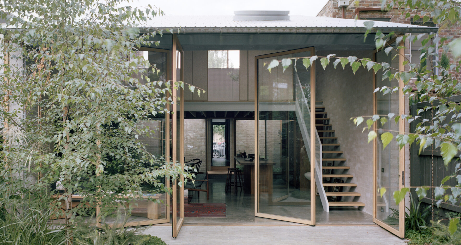 Carlton Cottage / Lovell Burton Architecture