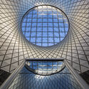 Nicholas Grimshaw, British High-Tech Architecture Pioneer and Founder of Grimshaw, Passes Away at 85 - Image 4 of 5