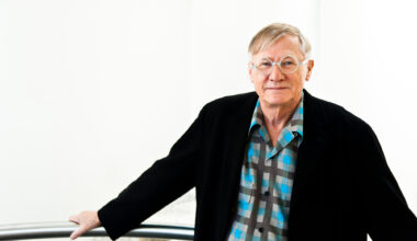 Nicholas Grimshaw, British High-Tech Architecture Pioneer and Founder of Grimshaw, Passes Away at 85