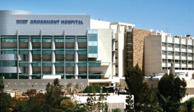 Sharp nurses rally for better pay, safety as contract deadlines loom