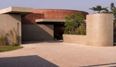 The Sanctum House / RENESA Architecture Design Interiors Studio