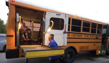 Houston parents raise safety concerns over special needs school bus transportation issues