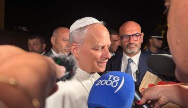 Pope: Gaza 'requires another solution' as people flee city