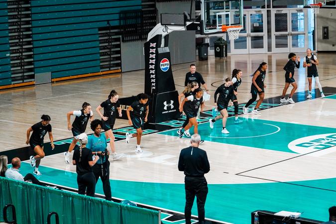 Chaos Continues: A Preseason Look into Coastal Women’s Basketball