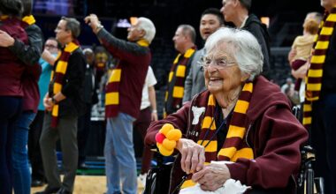 Sister Jean retires as Loyola Chicago basketball team chaplain at 106