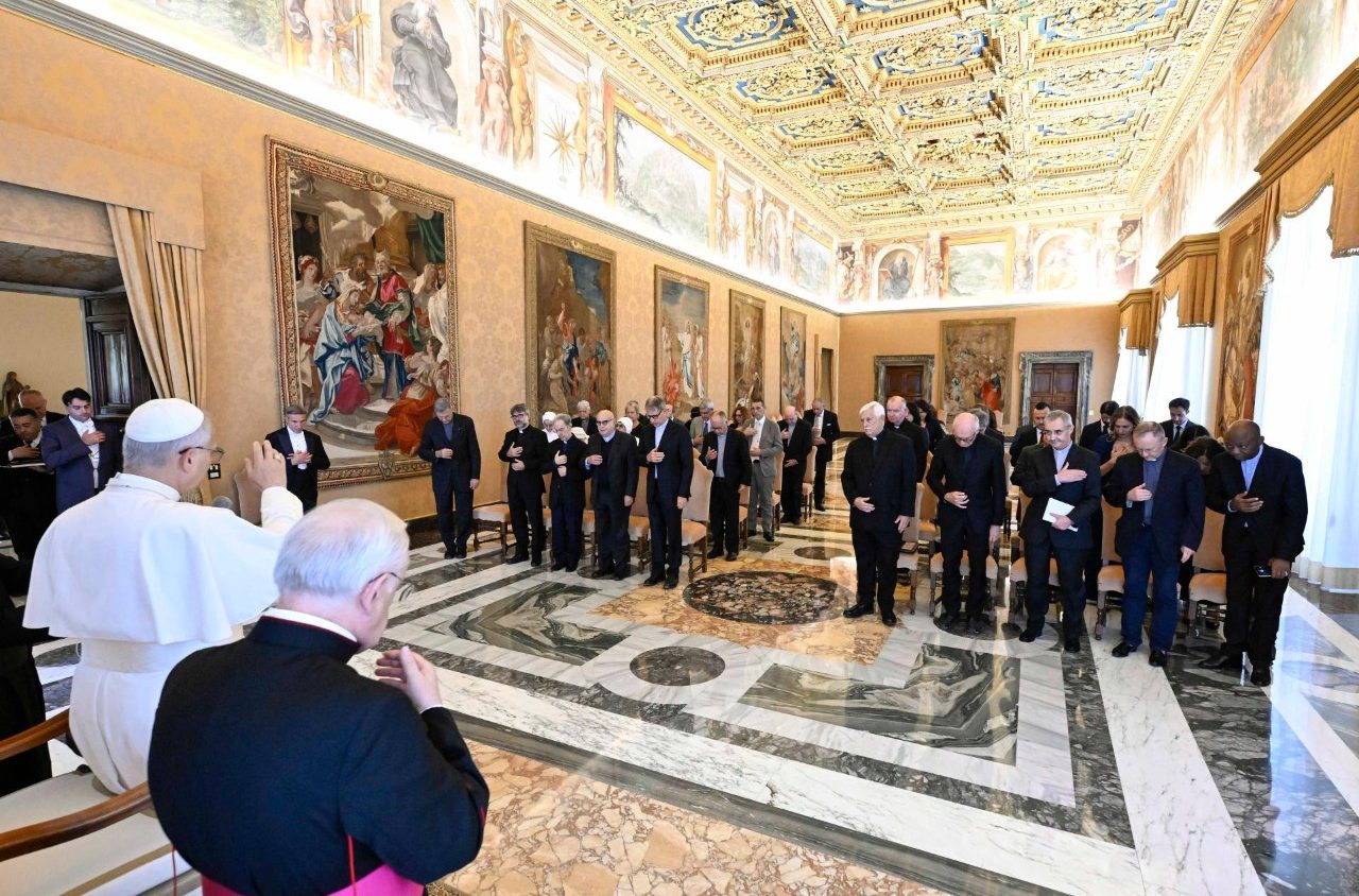 Pope Leo to La Civiltà Cattolica: Transmit that God is our hope