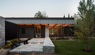 The House of la Baie de l’Ours / ACDF Architecture