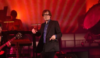 LCD Soundsystem and Pulp put on a dance party at the Hollywood Bowl – Daily News
