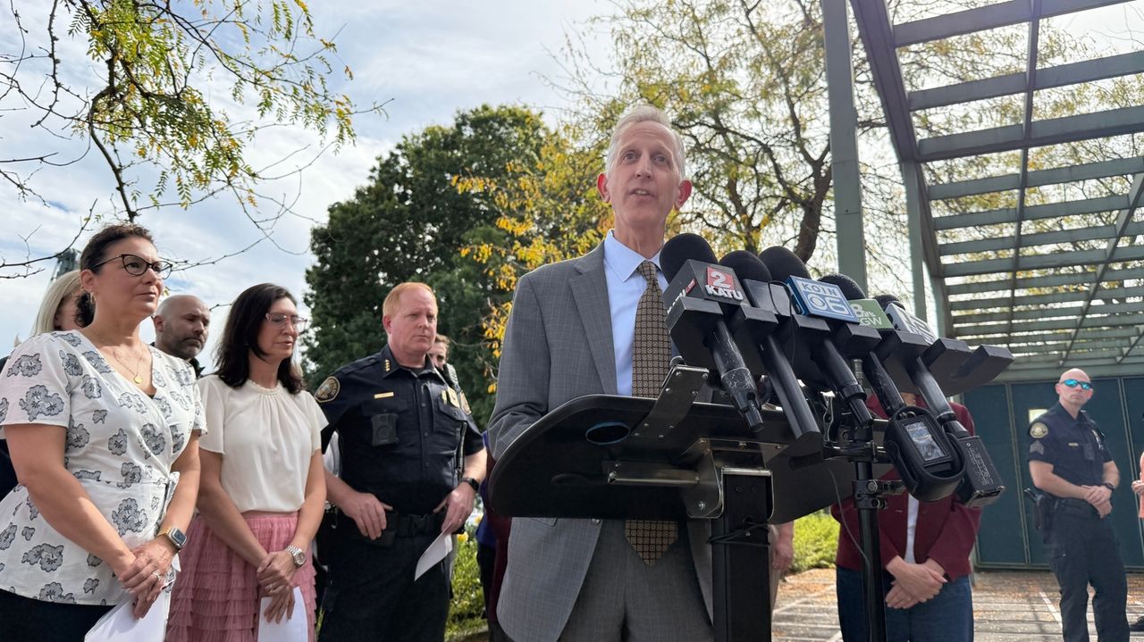 Things to know about federal law enforcement activity in Portland, Chicago, Memphis