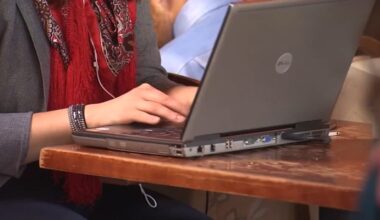 Job seekers, HR professionals grapple with use of artificial intelligence