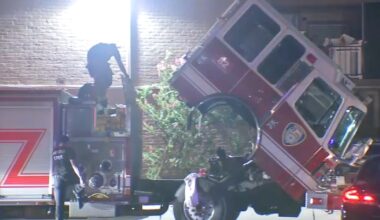 16 units damaged during fire at apartment complex on Dumfries Drive in southwest Houston, firefighters say