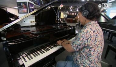 Cunningham Piano shares passion for piano's past and future