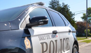 Man slashes tire, threatens victim with a knife: police