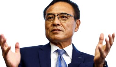 Suntory CEO resigns after purchase of potentially illegal supplements | Business and Economy News