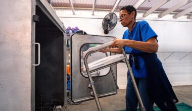 Seniors in Georgia lose jobs lifeline as federal funds stall for program