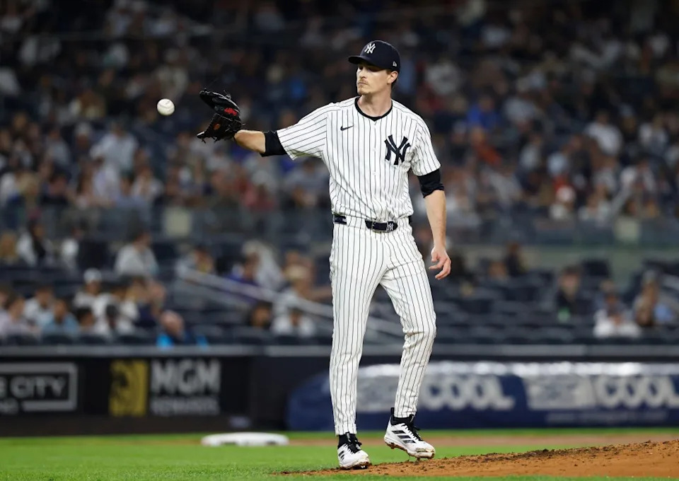 New York Yankees pitcher Max Fried reacts on the mound in the second inning. JASON SZENES/ NY POST