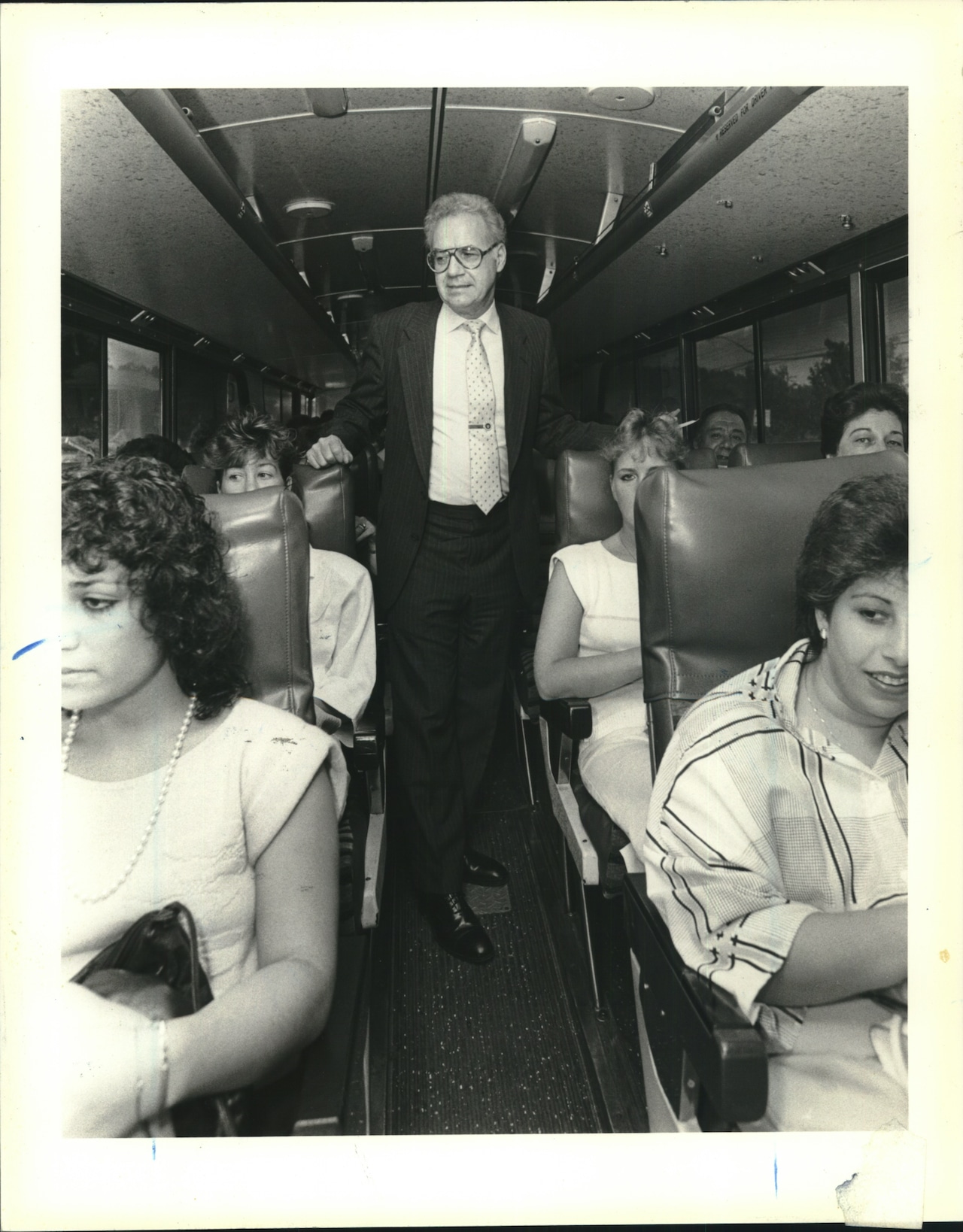 Vintage photos of buses on Staten Island