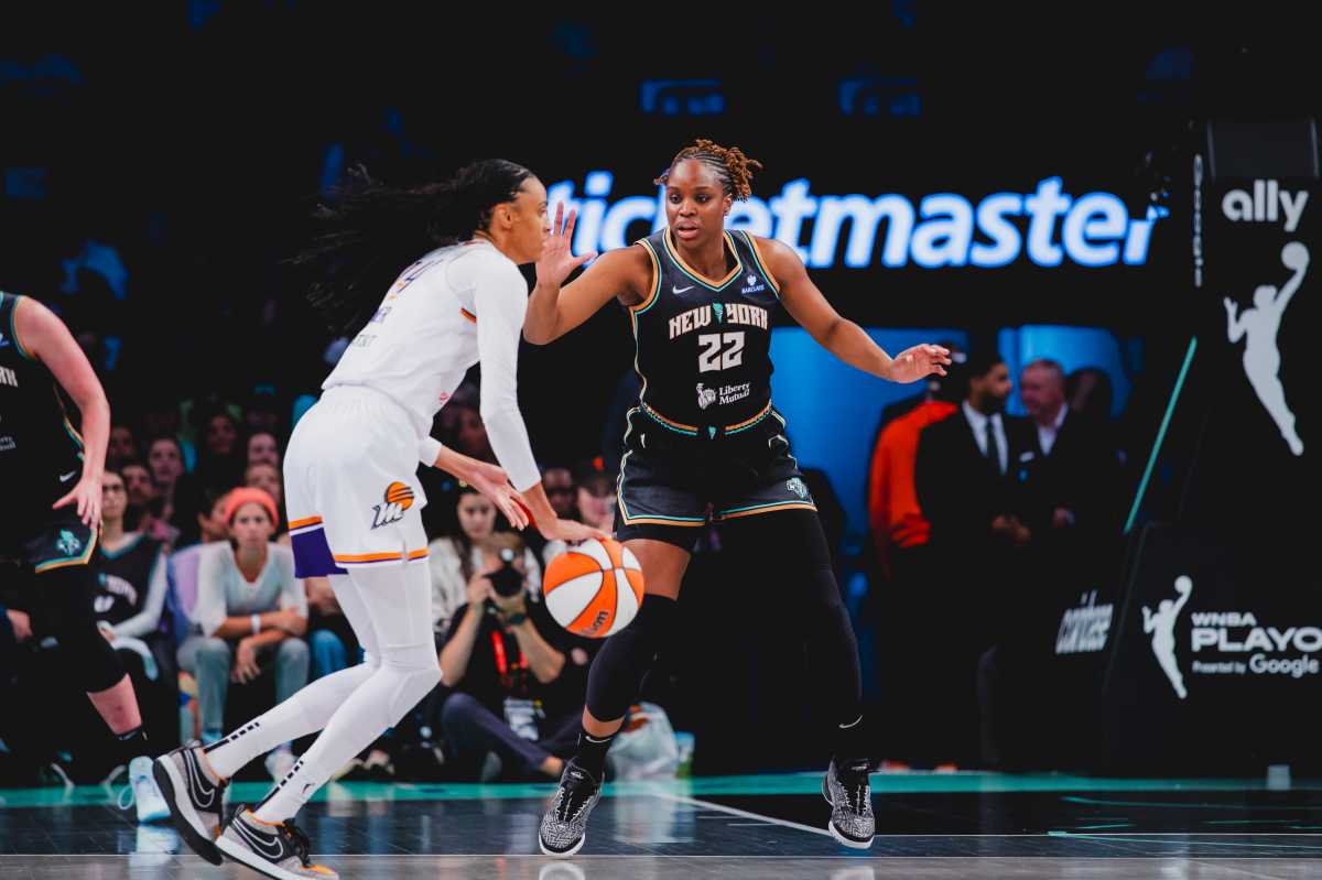 Liberty crumble against Mercury, forced into Game 3 1 September 17th, 2025; New York Liberty fall to the Phoenix Mercury 86-60 in during Round 1 Game 2 of the 2025 WNBA Playoffs at Barclays Center in Brooklyn, NY (Brandon Todd/New York Liberty)