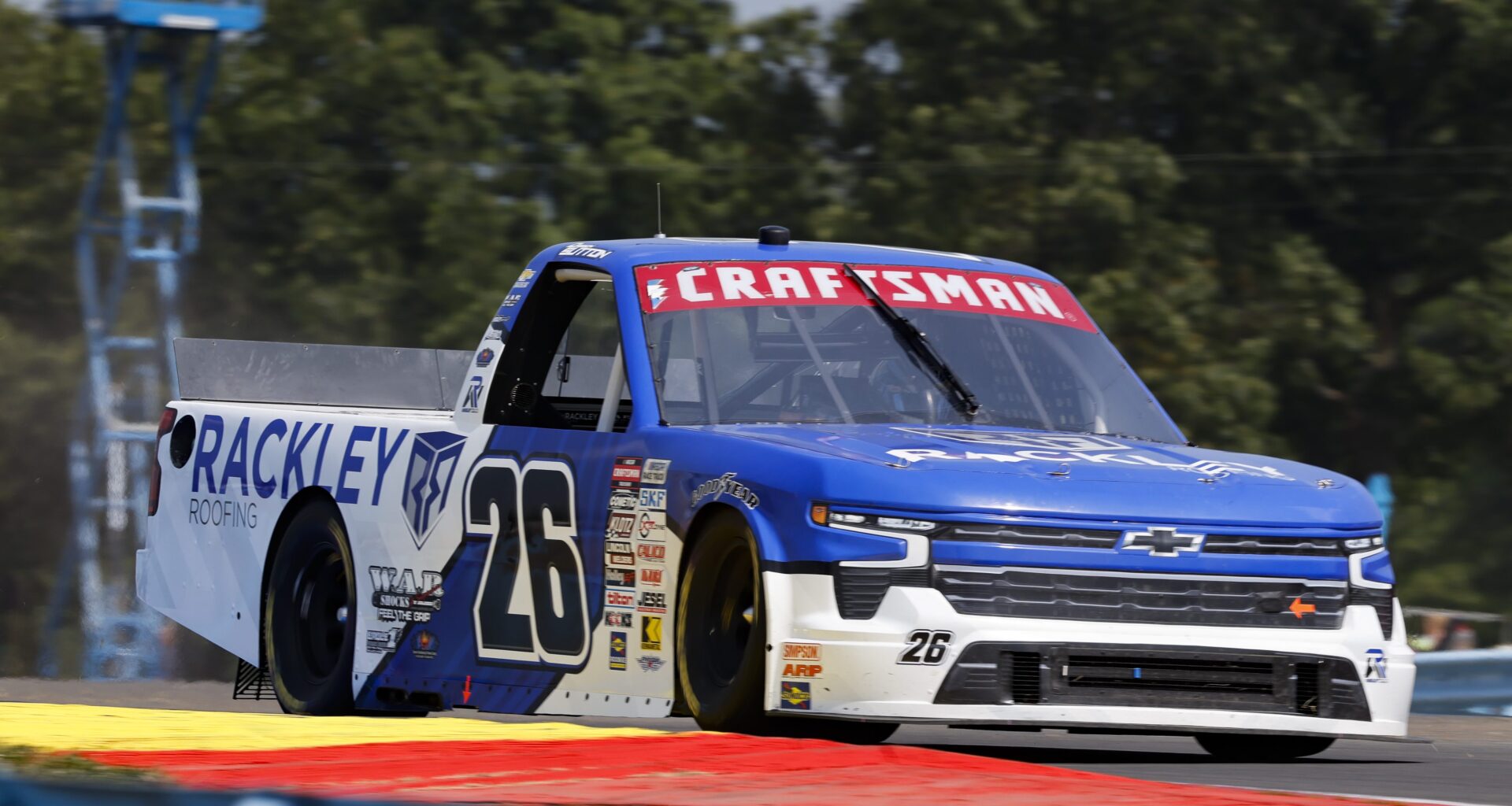 Tennessee Volunteers take over NASCAR entry for night race