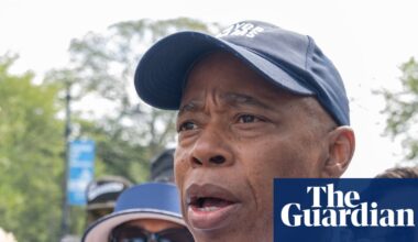 Eric Adams says he’s staying in New York mayoral race amid dropout talk | Eric Adams
